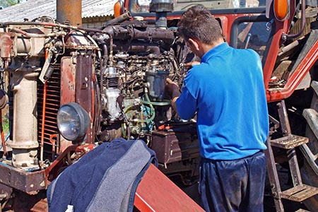 atelier de mécanique à Verneuil l'Etang